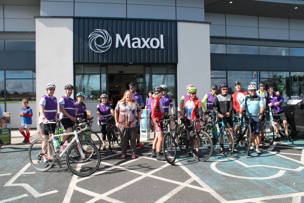Group photo 10 Maxol 2 CloudAssist - Staging